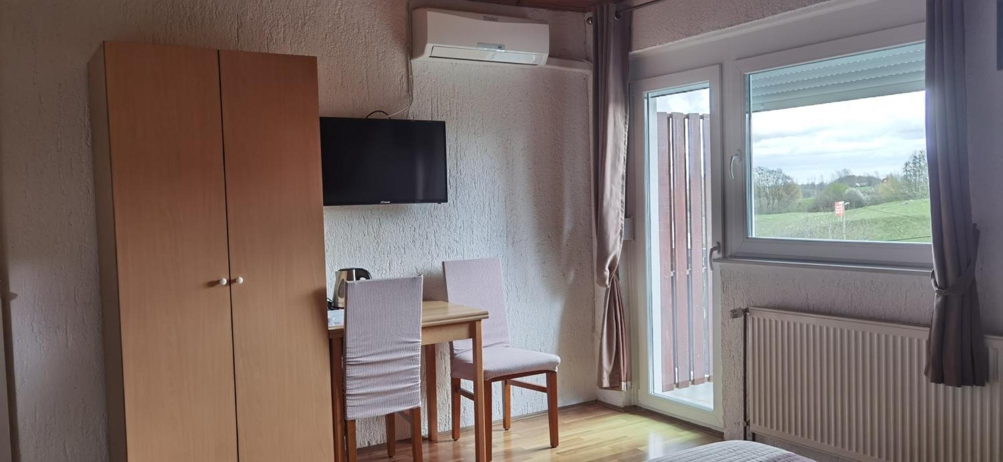 House Viktoria Ξενοδοχείο Seliste Dreznicko Εξωτερικό φωτογραφία